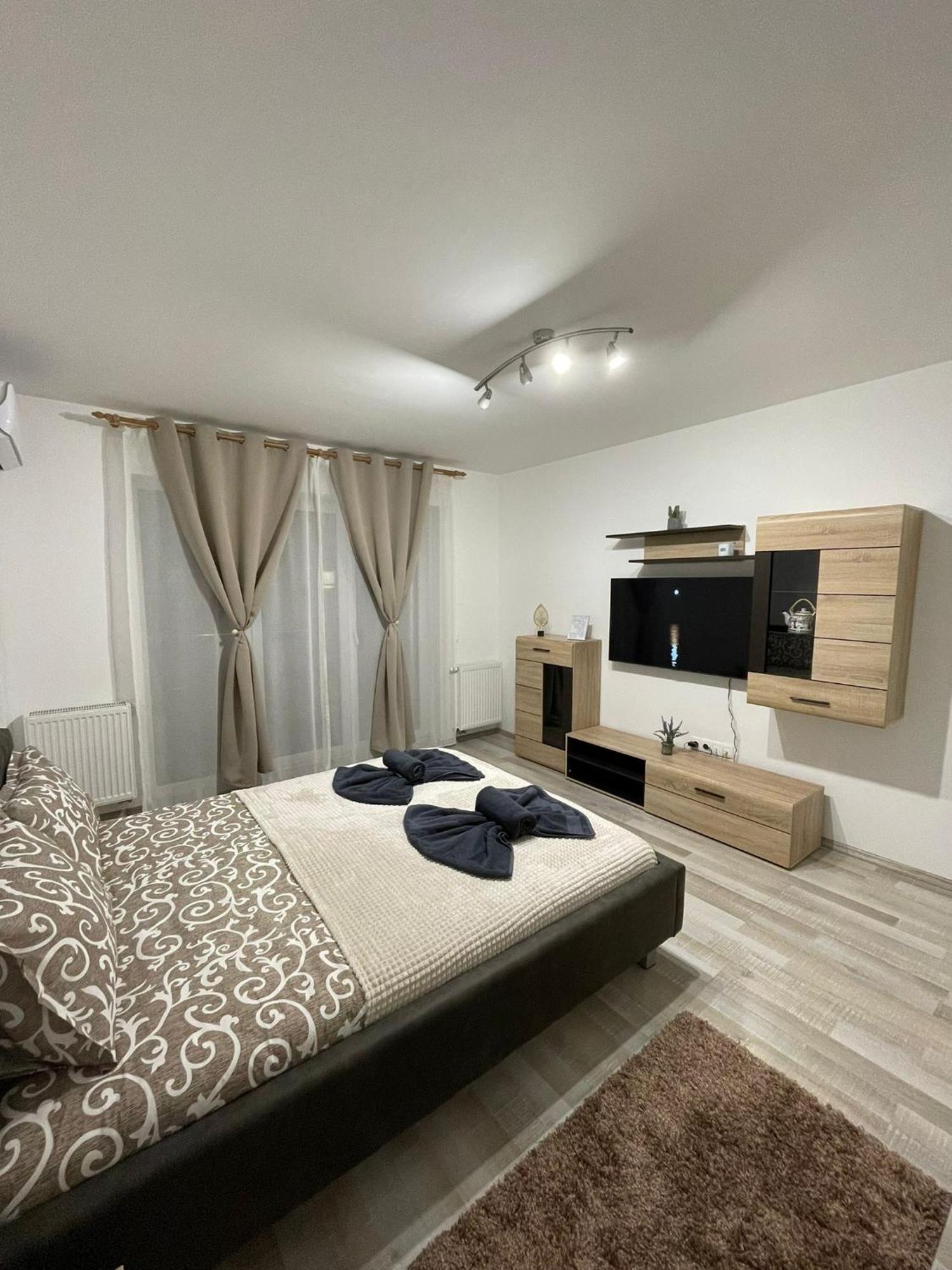 Ddm Residence Braşov Esterno foto